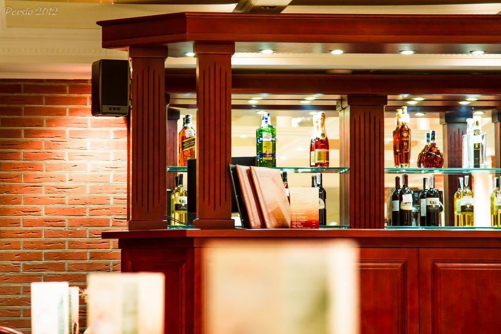 Optima Deluxe Kryvyi Rih Hotel Luaran gambar