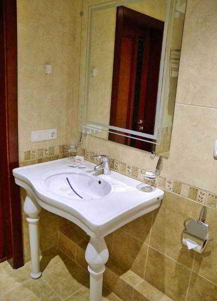 Optima Deluxe Kryvyi Rih Hotel Luaran gambar